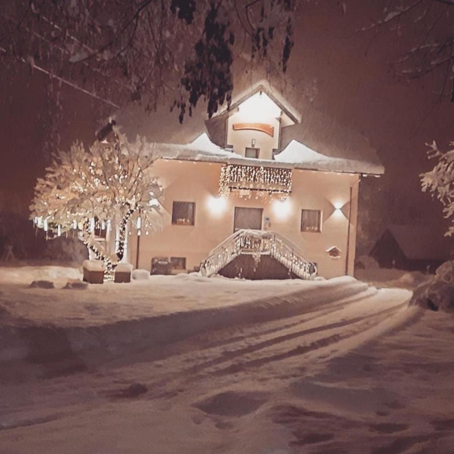 Hotel Rosengarten Tarvisio Exterior foto